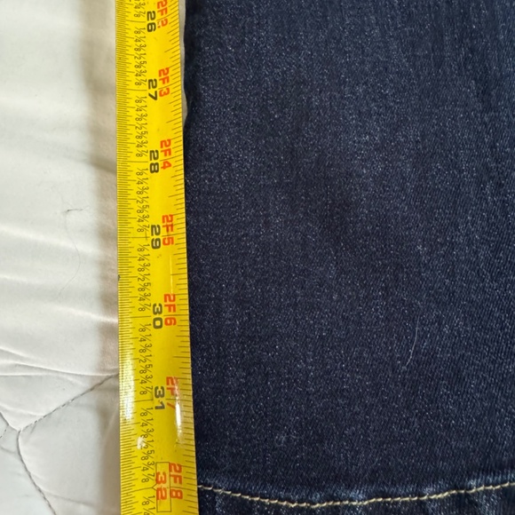 Kancan size 9/28 flare jeans 32in inseam - Picture 8 of 11